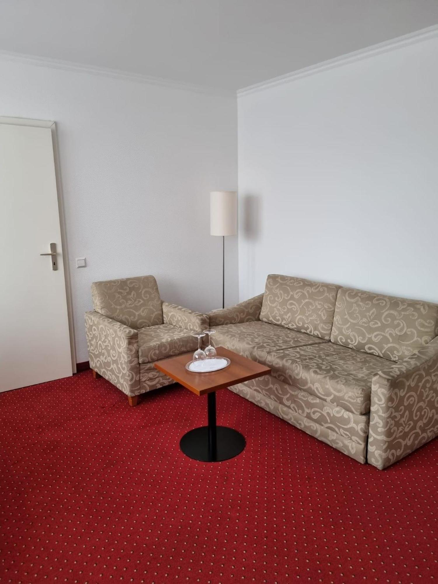 Hotel Am Rosenpark Aachen Exterior foto