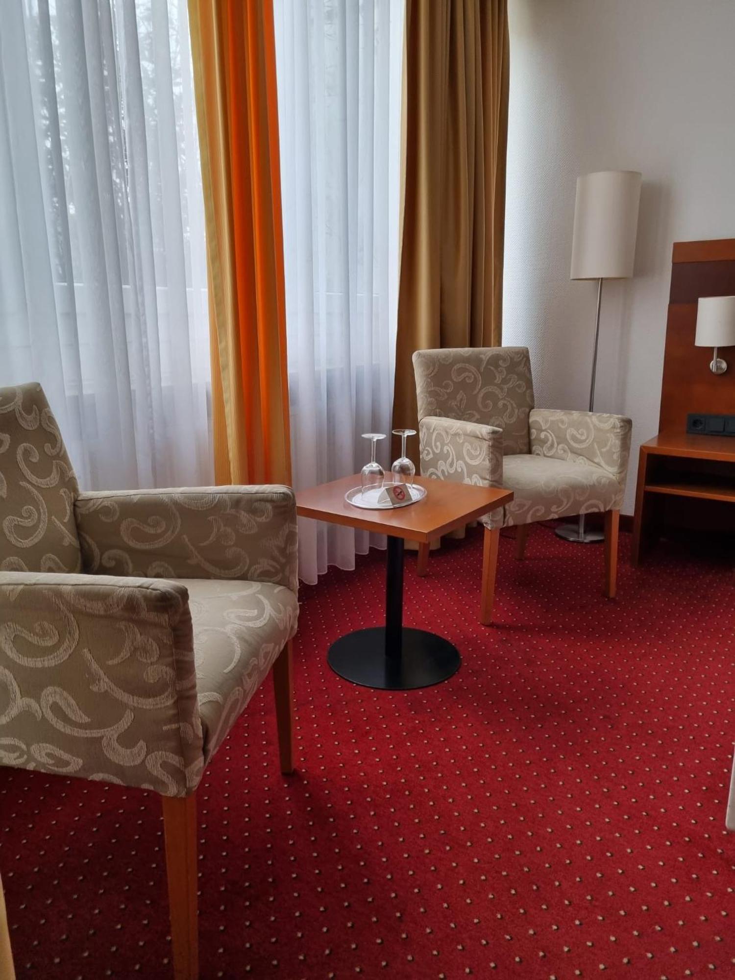 Hotel Am Rosenpark Aachen Exterior foto